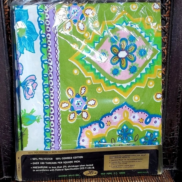 Vintage Cannon Windsor Park Standard Pillowcase Pair NOS - Picture 2 of 3